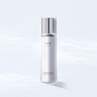 2121非凡靓白晶钻光透焕肤乳